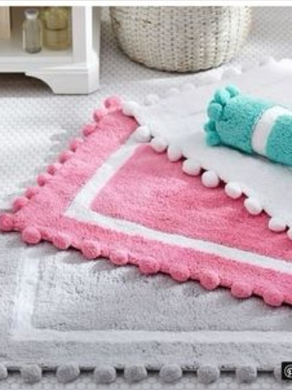 Pottery Barn Teen Pink Bathmat with Pom Pom Trim